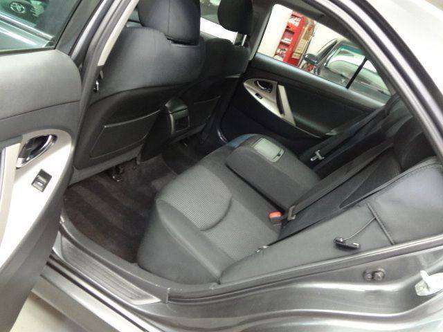 2011 Toyota Camry SE 4dr Sedan 6A